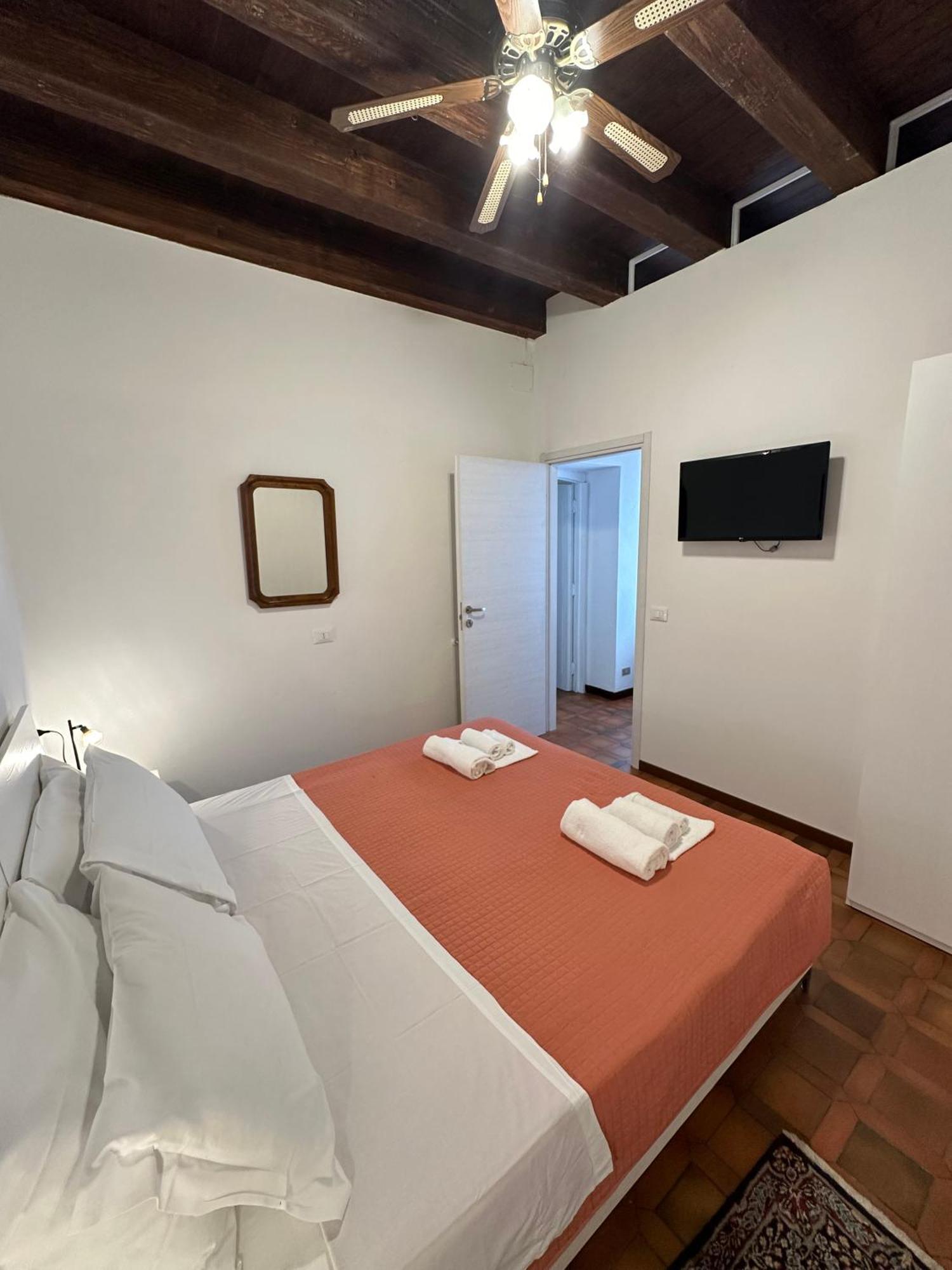 Marinesca Room Βερόνα Εξωτερικό φωτογραφία